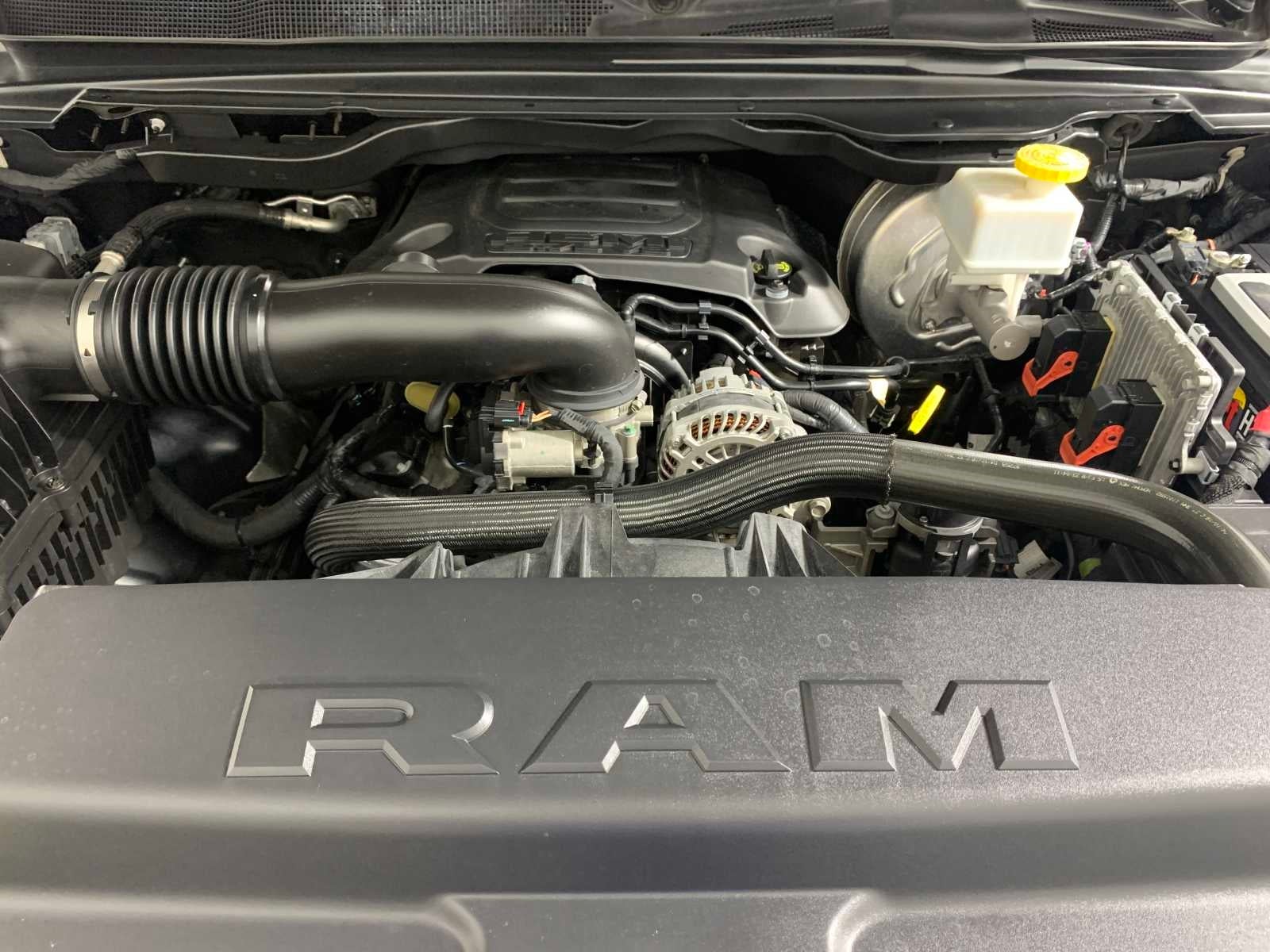 2019 RAM 1500 Limited 4x2 Crew Cab 57 Box